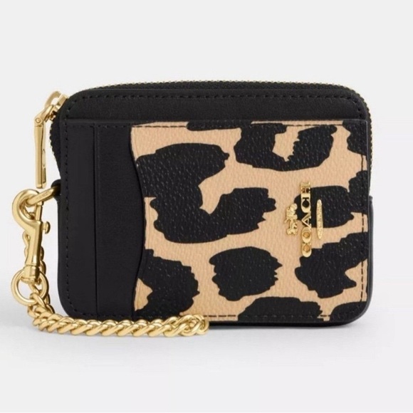 ❤️❤️❤️NEW Coach zip card case with leopard print/Gold tone  hardware ❤️❤… - Picture 8 of 8
